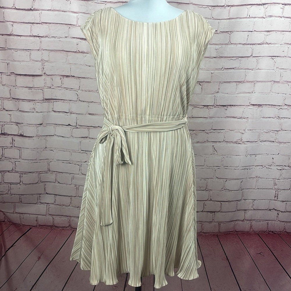 NWT - DNKY Dress - Size 16